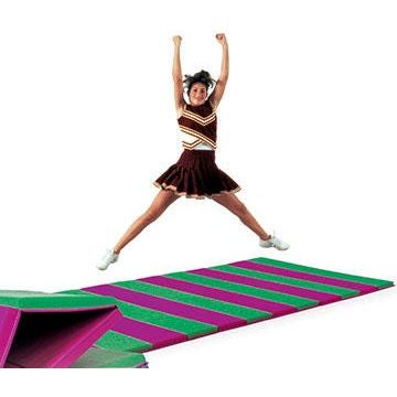UCS® 140 Series 1 3/8” Polyethylene Folding Mat: Velcro® on 2 Ends; 5’ x 10’ 