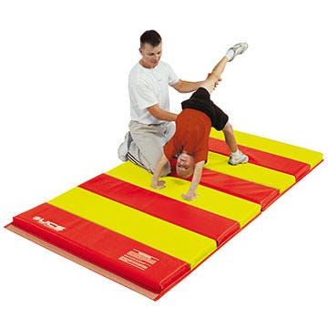 UCS® 240 Series 2 3/8“ Polyethylene Folding Mat: Velcro® on 2 Ends; 4’ x 8’